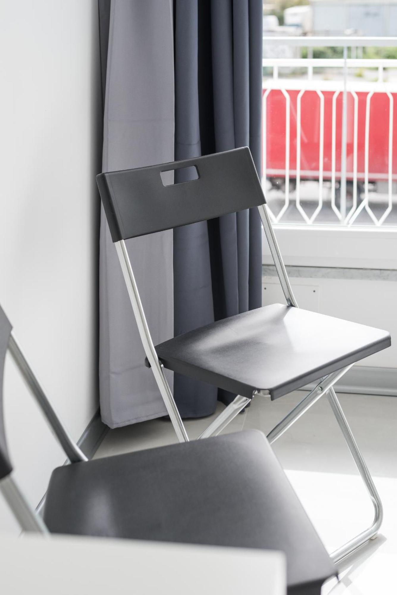 Travelershome Ciampino Airport Guesthouse 600M To Airport Eksteriør billede