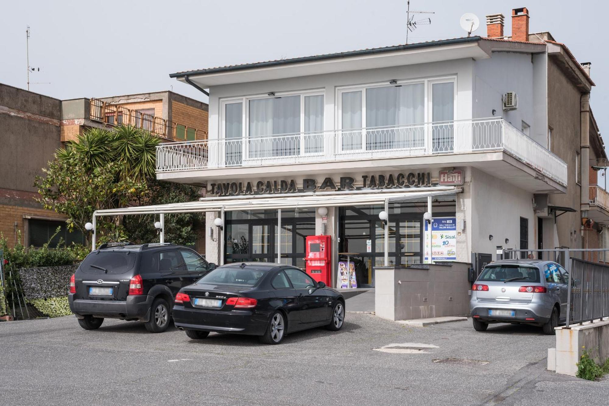Travelershome Ciampino Airport Guesthouse 600M To Airport Eksteriør billede
