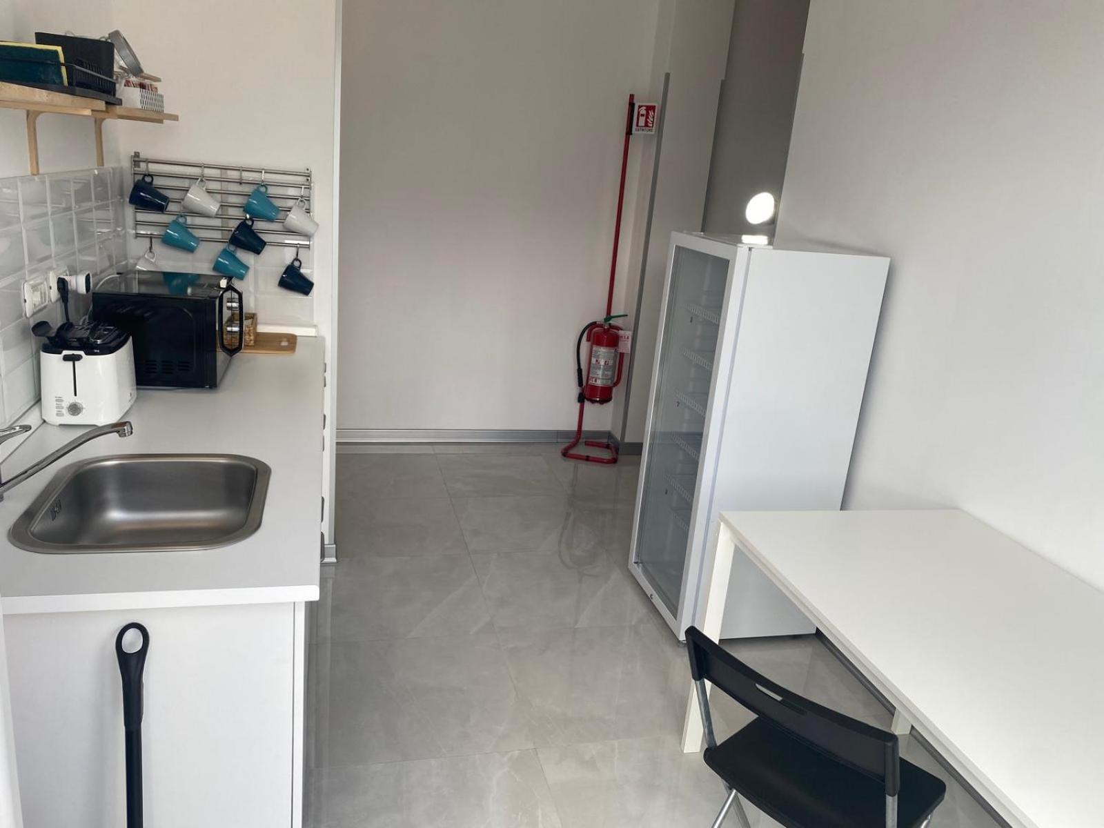 Travelershome Ciampino Airport Guesthouse 600M To Airport Eksteriør billede